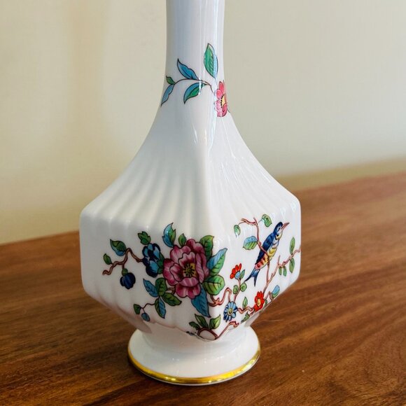 Vintage Aynsley - Pembroke Vase - Picture 3 of 6